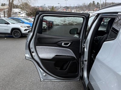 2024 Jeep Compass Latitude Lux