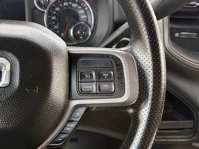 2022 RAM 3500 Tradesman Crew Cab 4x4 8' Box