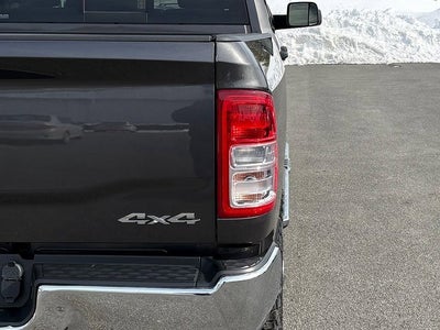 2022 RAM 3500 Tradesman Crew Cab 4x4 8' Box