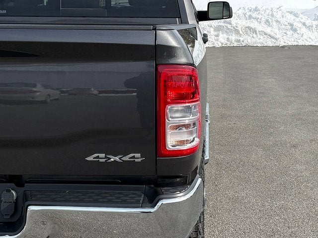 2022 RAM 3500 Tradesman Crew Cab 4x4 8' Box