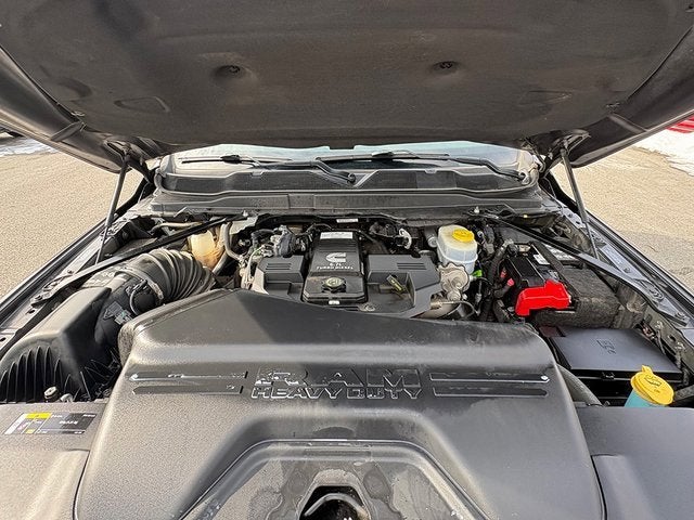 2022 RAM 3500 Tradesman Crew Cab 4x4 8' Box