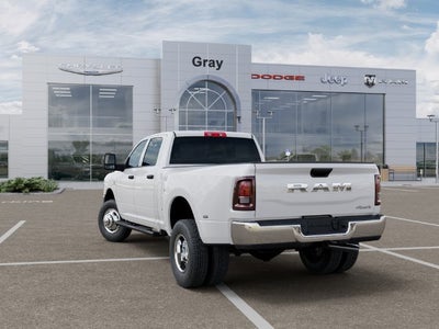2027 RAM Ram 3500 RAM 3500 TRADESMAN CREW CAB 4X4 8' BOX