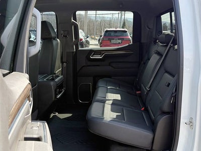 2022 Chevrolet Silverado 1500 4WD Crew Cab Short Bed RST