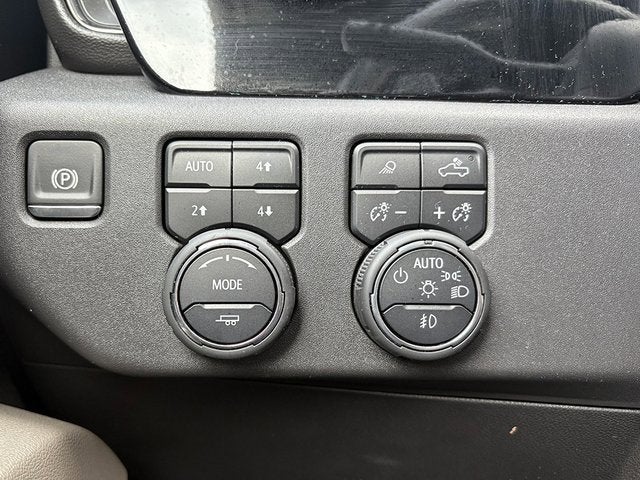 2024 Chevrolet Silverado 1500 4WD Crew Cab Short Bed ZR2