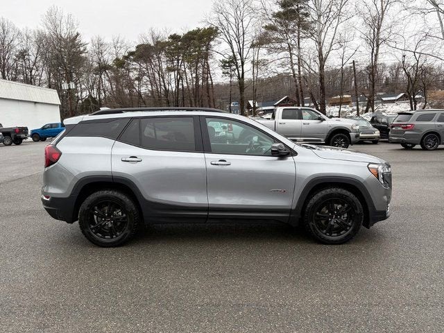 2024 GMC Terrain AWD AT4