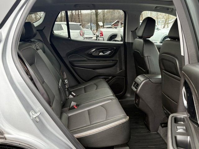 2024 GMC Terrain AWD AT4