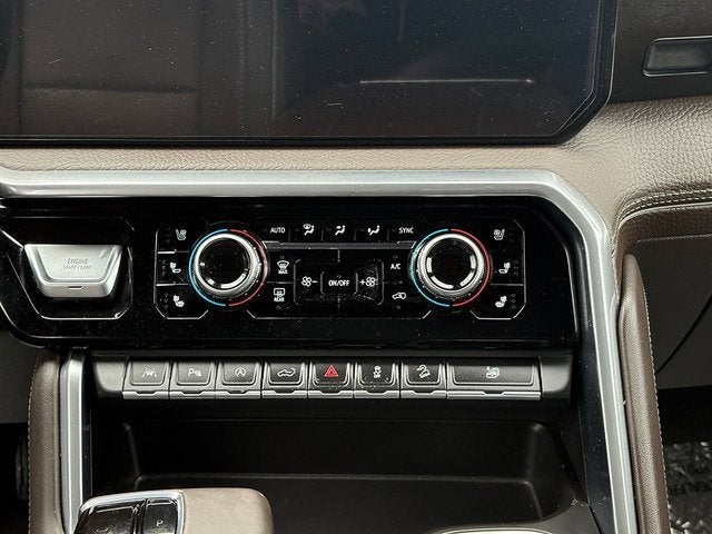 2023 GMC Sierra 1500 4WD Crew Cab Short Box Denali