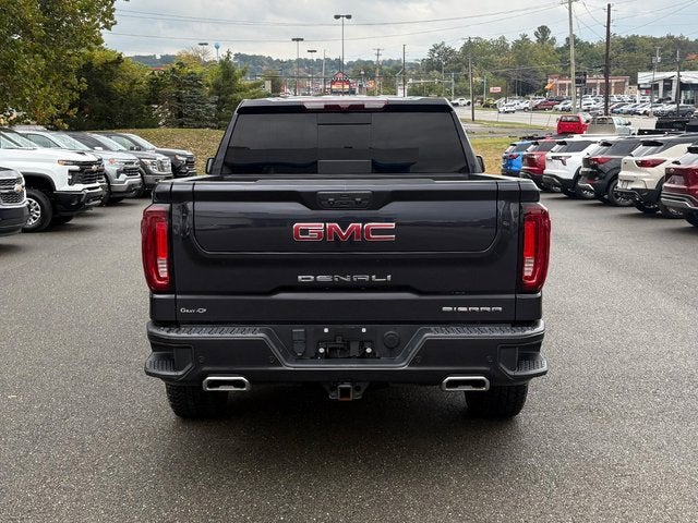 2023 GMC Sierra 1500 4WD Crew Cab Short Box Denali
