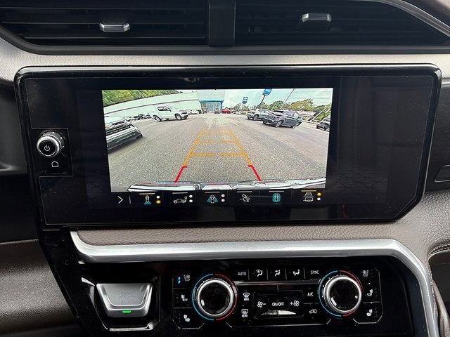 2023 GMC Sierra 1500 4WD Crew Cab Short Box Denali