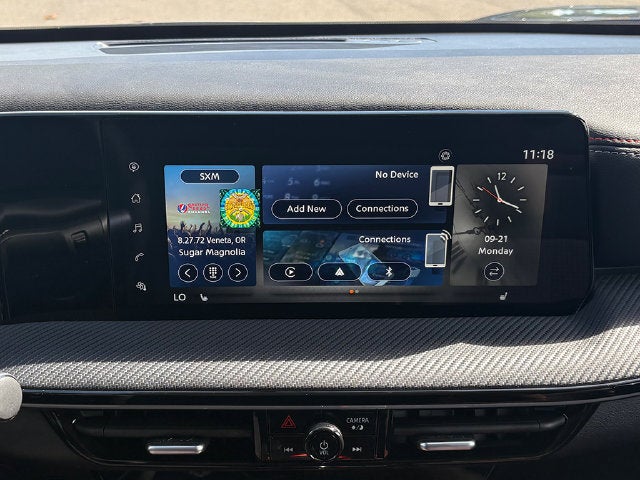 2025 Nissan Kicks SR Intelligent AWD