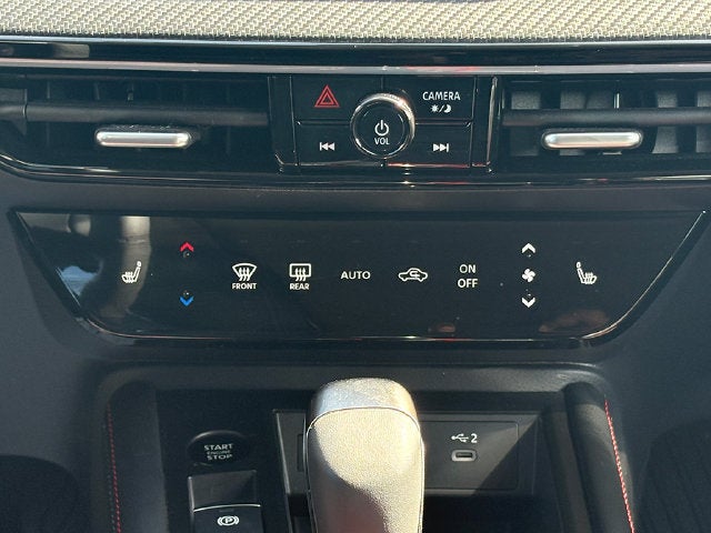 2025 Nissan Kicks SR Intelligent AWD