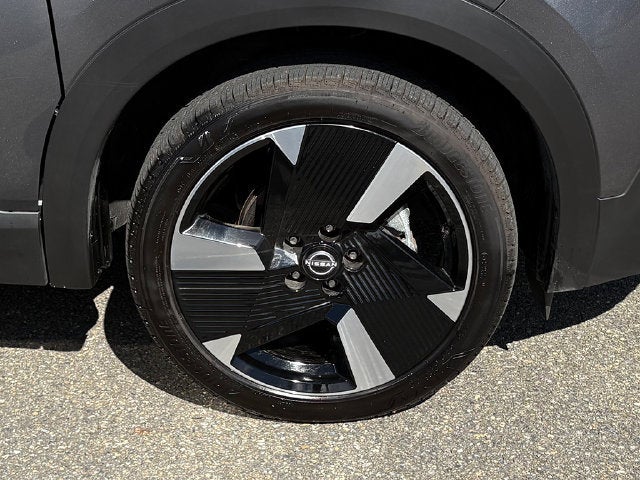 2025 Nissan Kicks SR Intelligent AWD