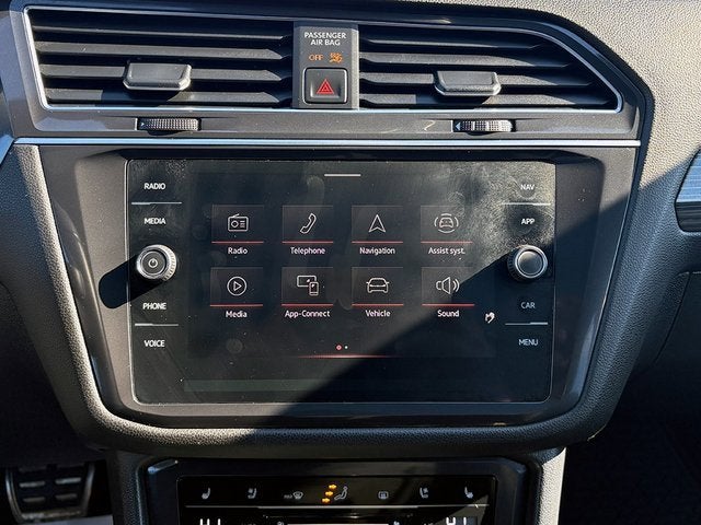 2022 Volkswagen Tiguan 2.0T SEL R-Line