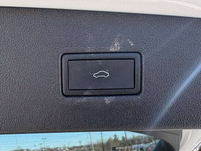 2022 Volkswagen Tiguan 2.0T SEL R-Line