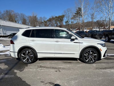 2022 Volkswagen Tiguan 2.0T SEL R-Line
