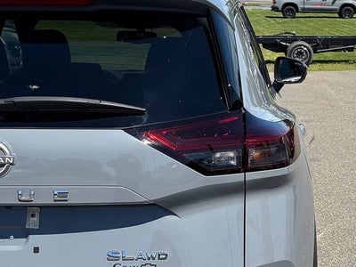 2023 Nissan Rogue SL Intelligent AWD