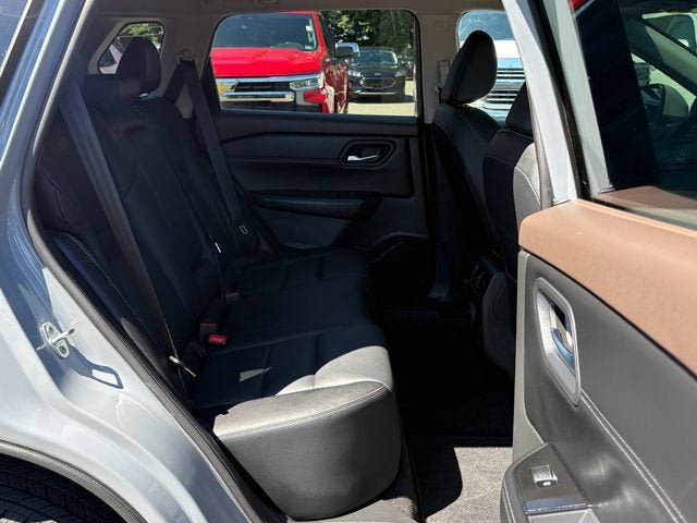 2023 Nissan Rogue SL Intelligent AWD