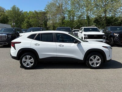 2024 Chevrolet Trax FWD SP