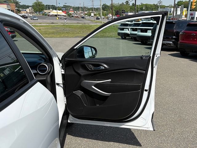 2024 Chevrolet Trax FWD SP