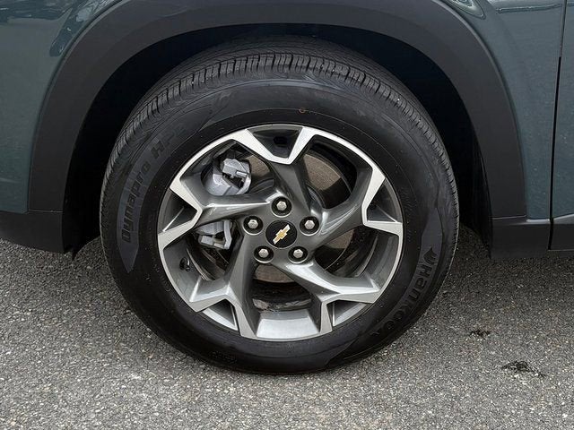 2025 Chevrolet Trax FWD LT