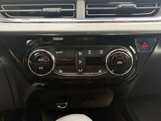 2025 Chevrolet Trax FWD LT