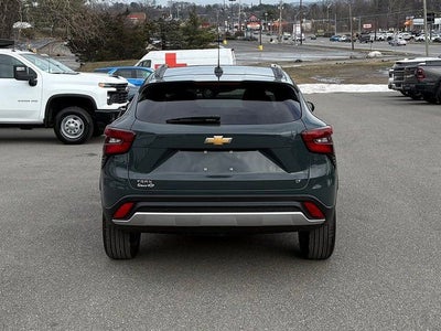 2025 Chevrolet Trax FWD LT