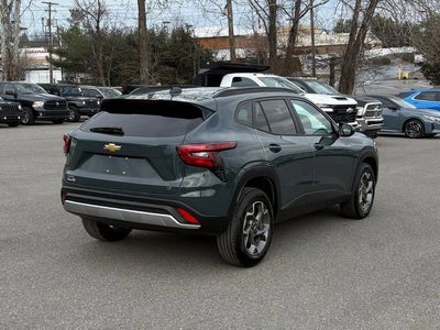 2025 Chevrolet Trax FWD LT