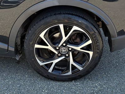 2018 Toyota C-HR XLE Premium