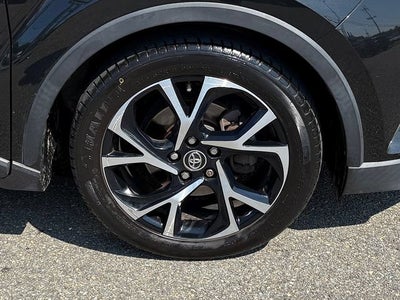 2018 Toyota C-HR XLE Premium