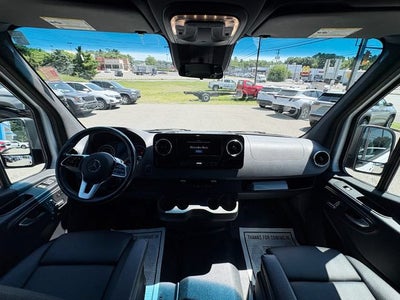 2021 Mercedes-Benz Sprinter 2500 Cargo 144 WB