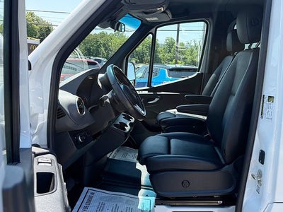 2021 Mercedes-Benz Sprinter 2500 Cargo 144 WB