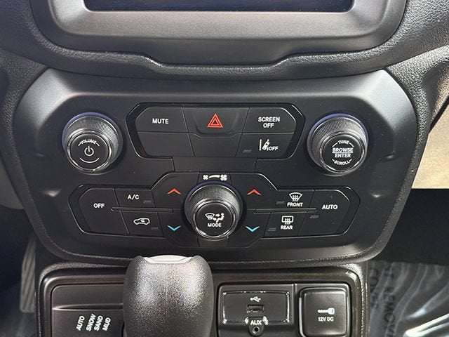 2022 Jeep Renegade Altitude 4x4
