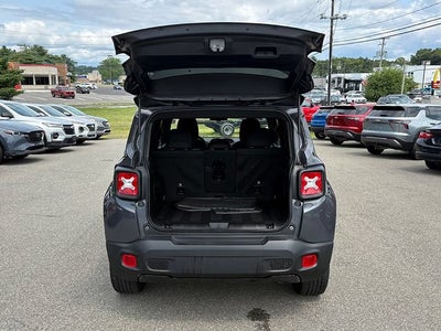 2022 Jeep Renegade Altitude 4x4