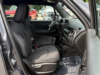 2022 Jeep Renegade Altitude 4x4